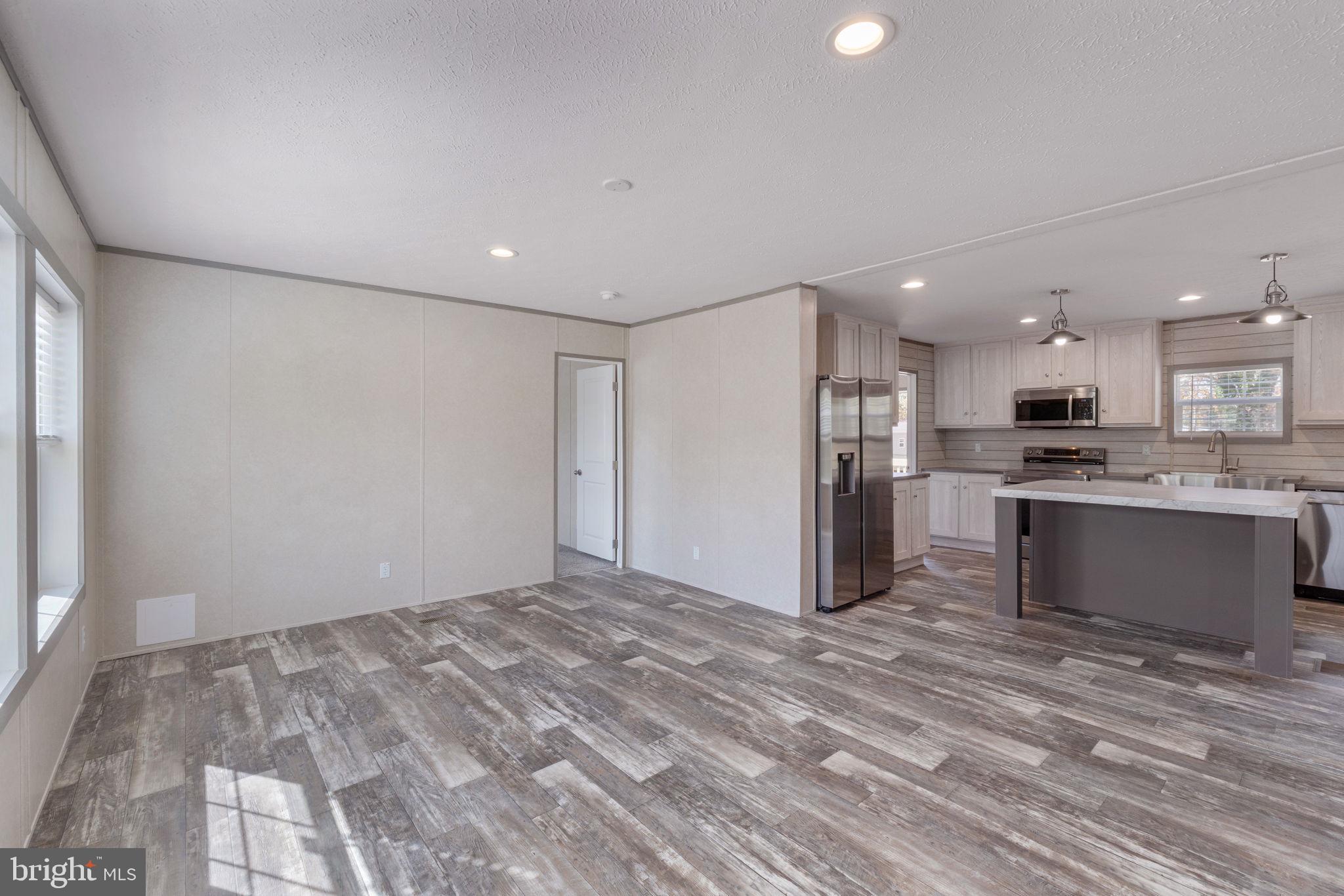 TOWN OF GORDONSVILLE - Residential