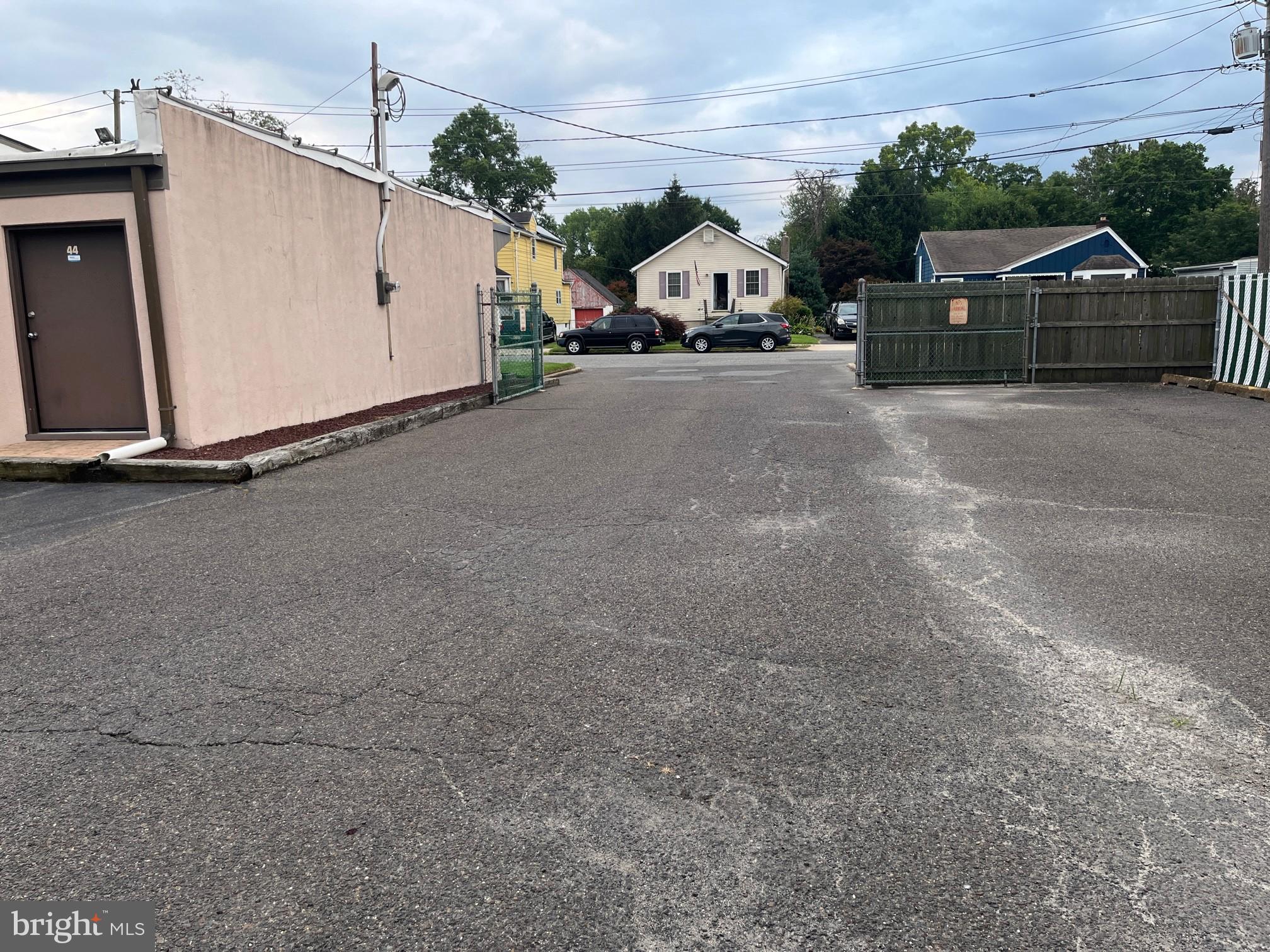 34-44 W TAYLOR AVENUE 34 & 46A