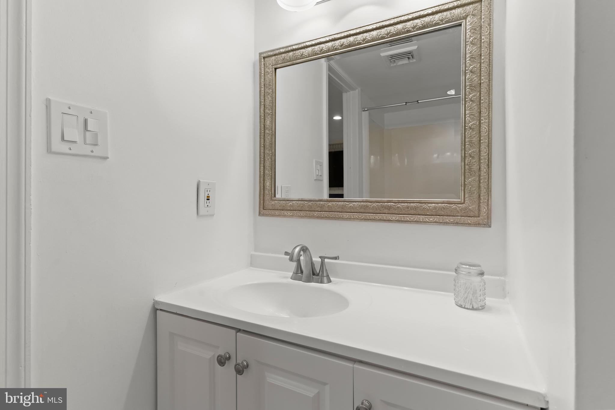 AQUIA HARBOUR - Residential