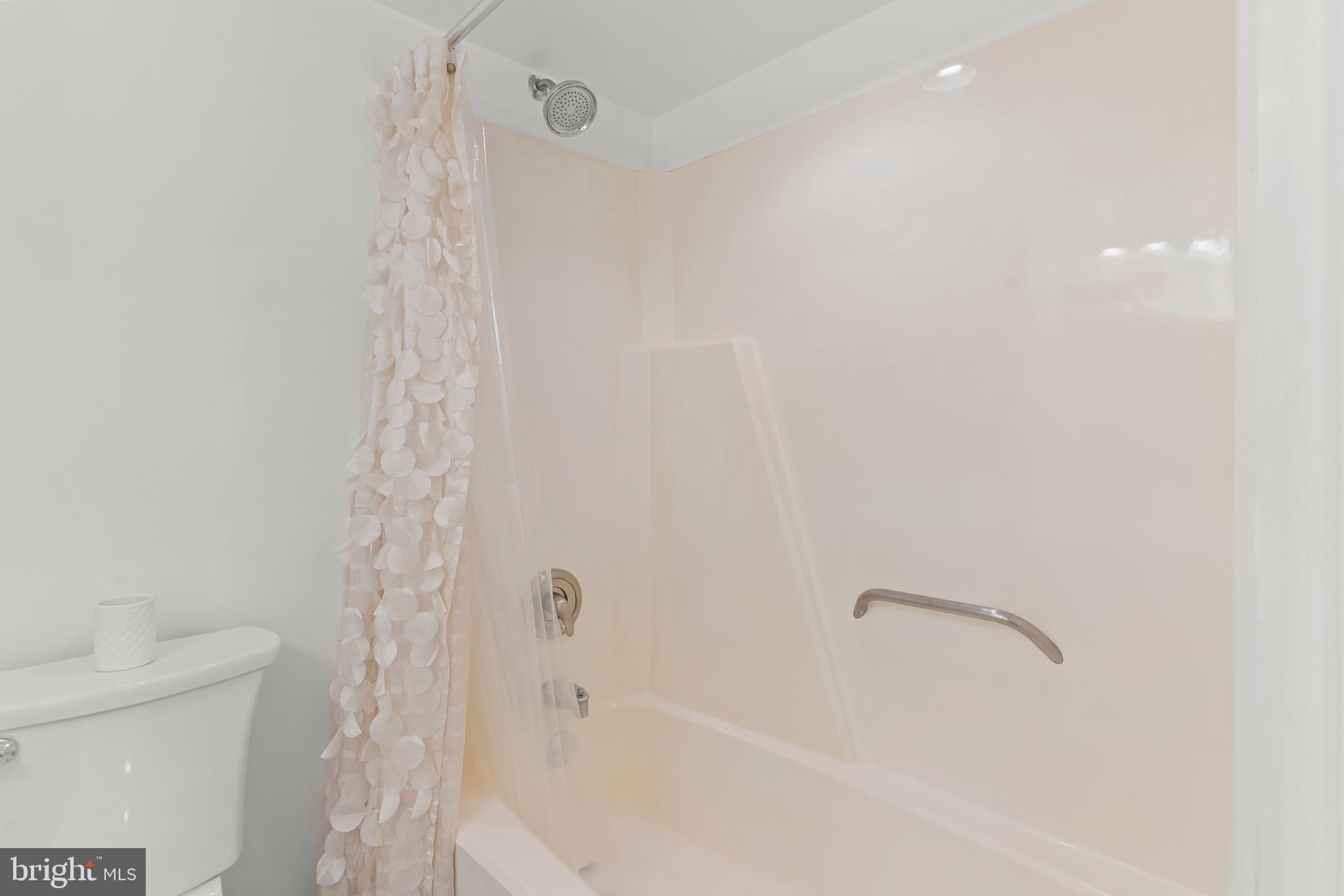 AQUIA HARBOUR - Residential