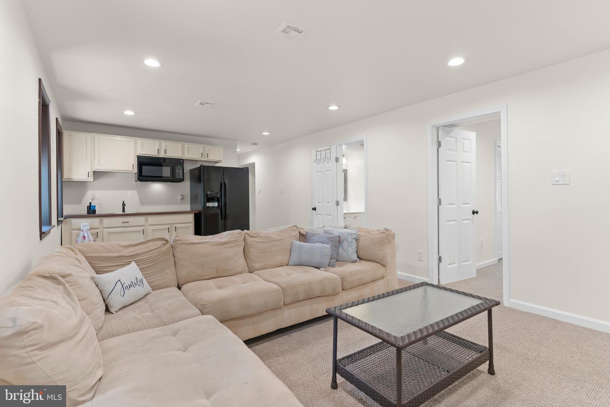 AQUIA HARBOUR - Residential