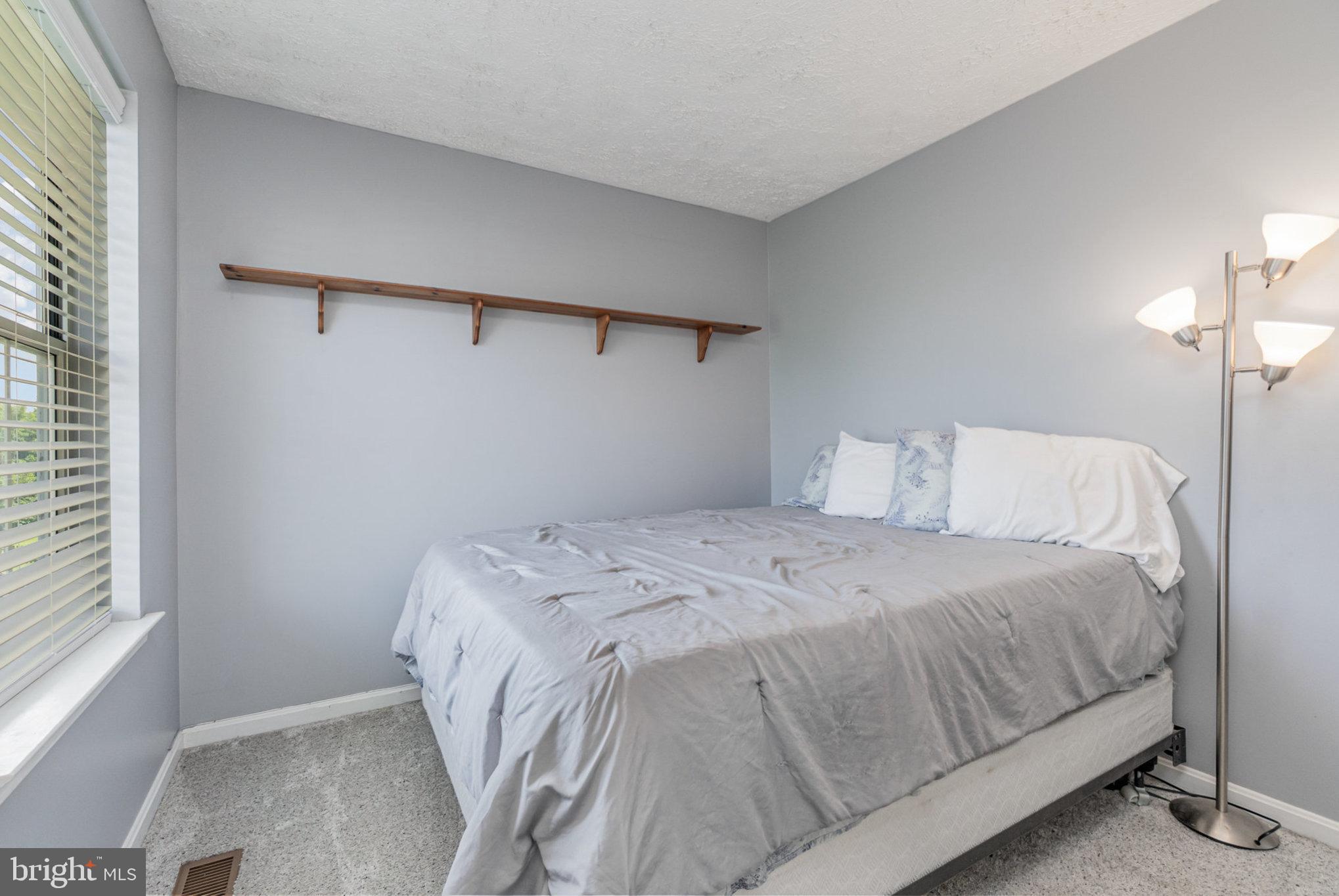 RIVERSIDE - Residential