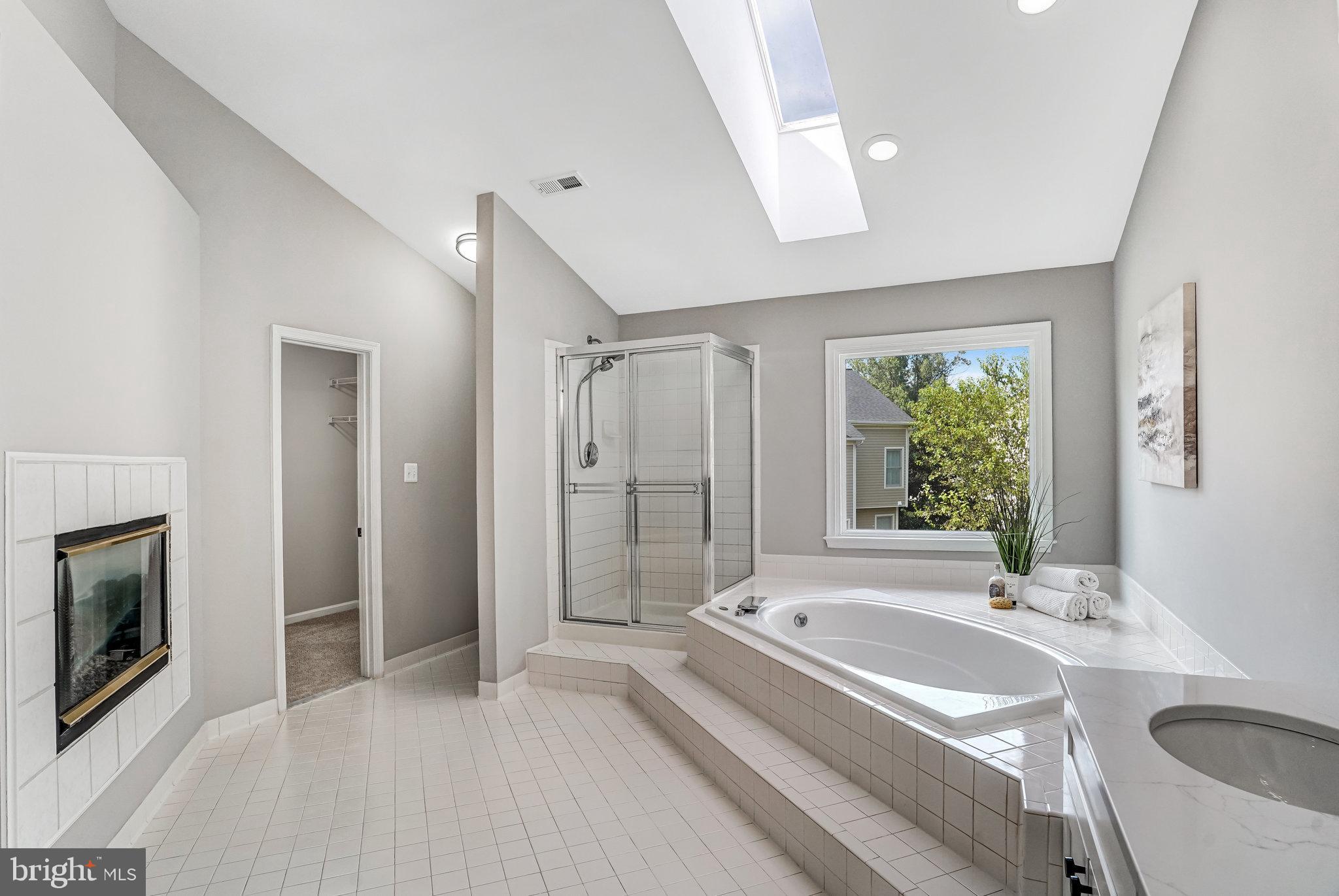 RICHLAND FOREST - Residential