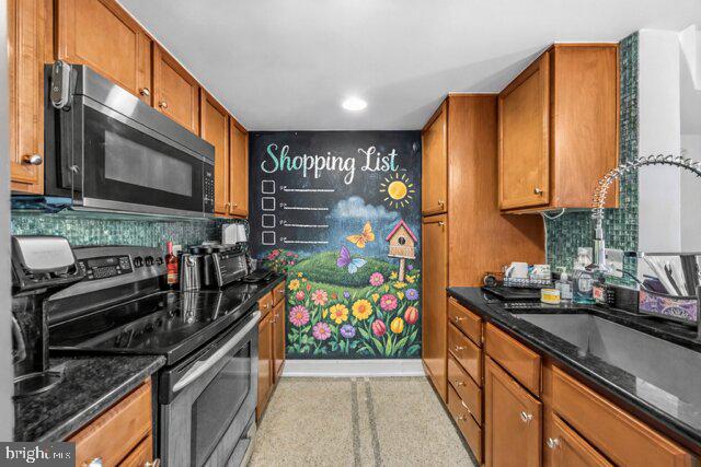 CARLTON HOUSE - Residential