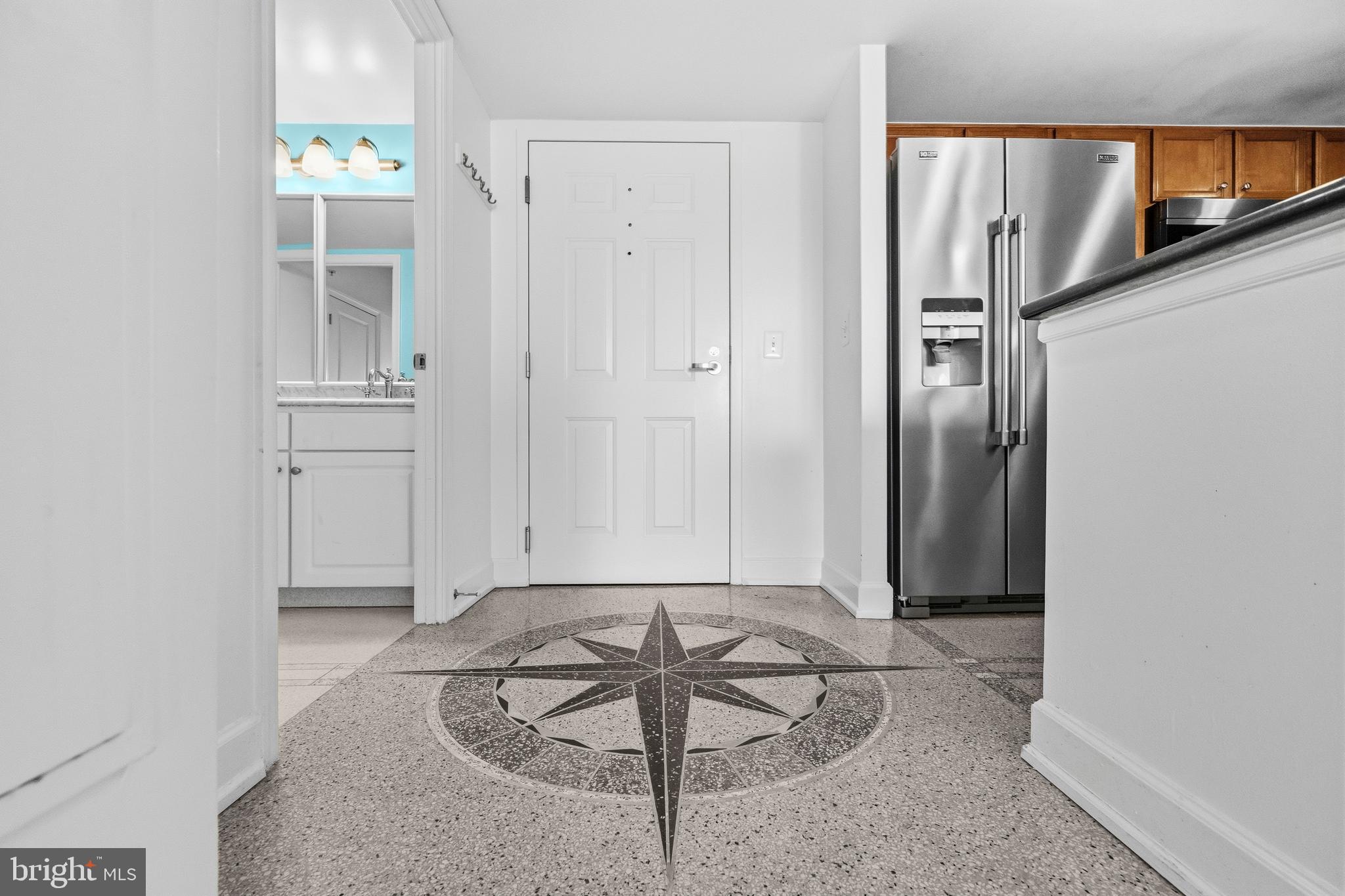 CARLTON HOUSE - Residential