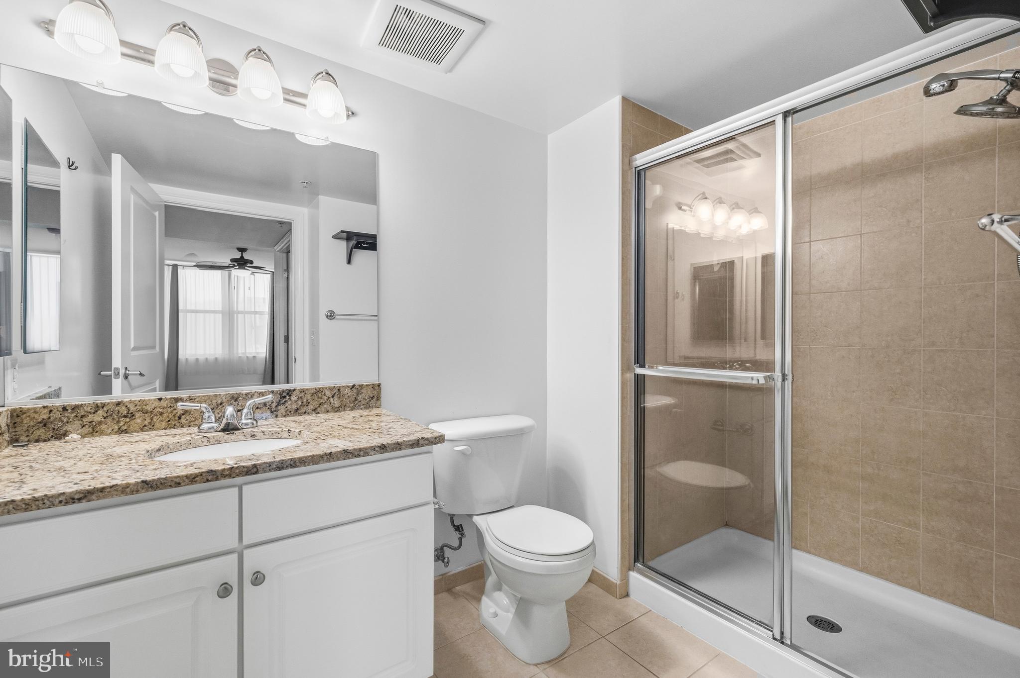 CARLTON HOUSE - Residential