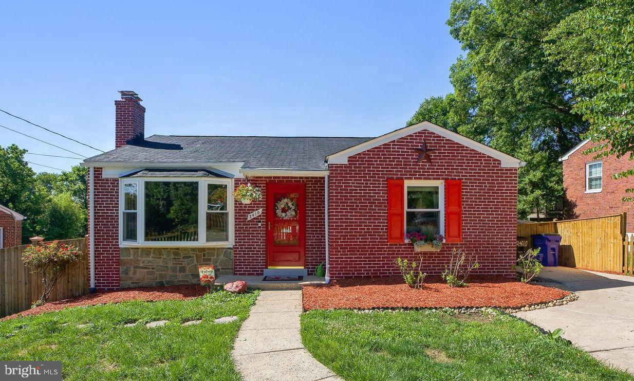 CARROLL KNOLLS - Residential