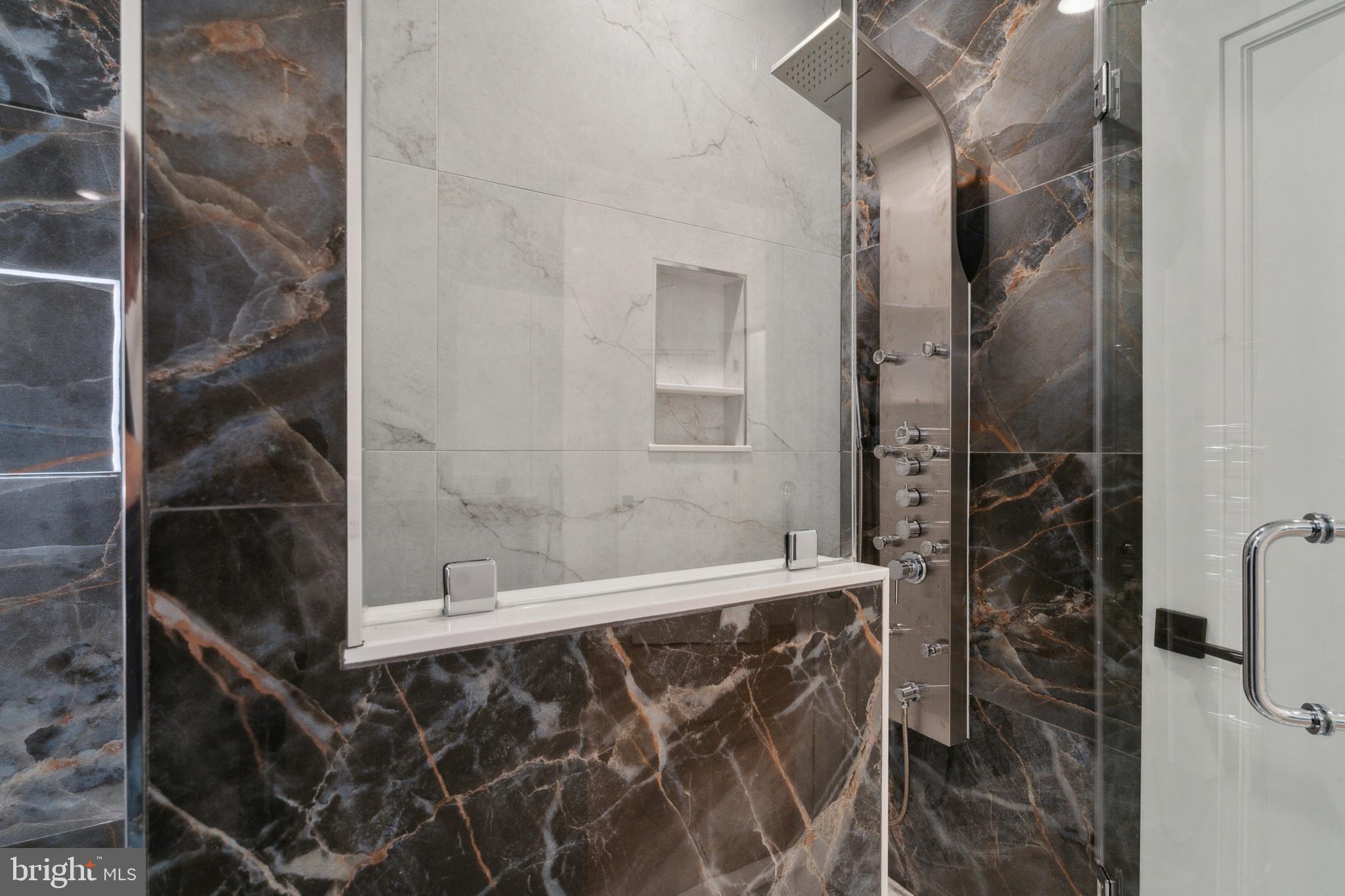 POINT BREEZE - Residential Lease