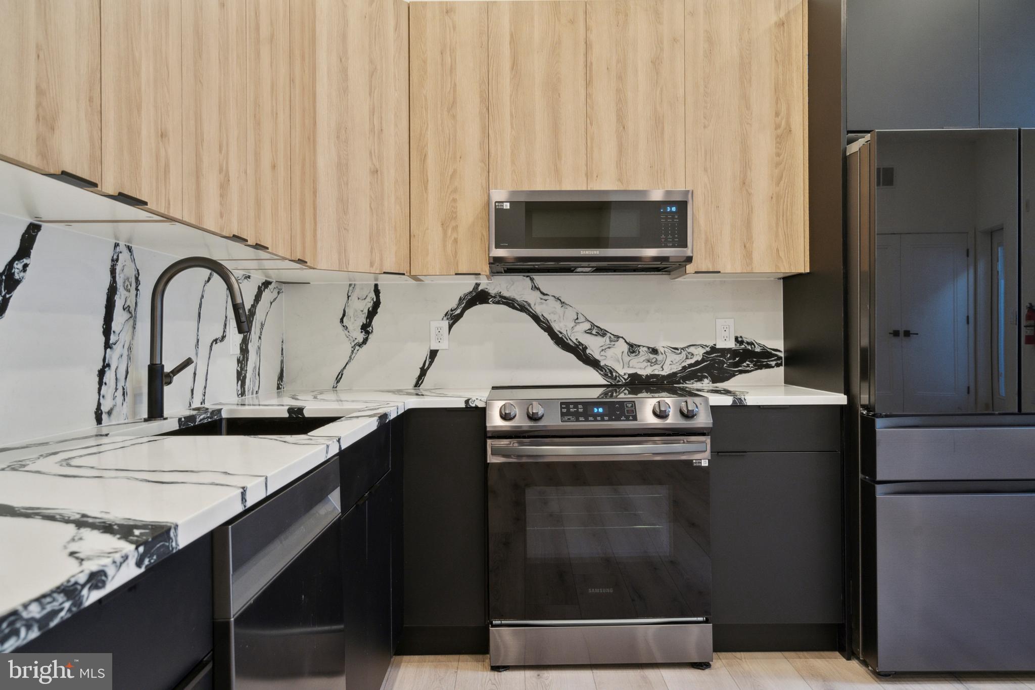 POINT BREEZE - Residential Lease