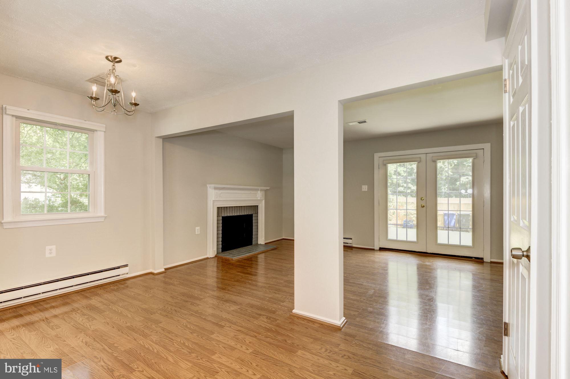 ROCK SPRING - Residential Lease