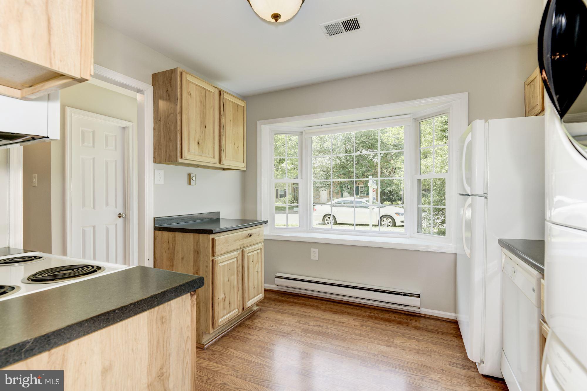 ROCK SPRING - Residential Lease