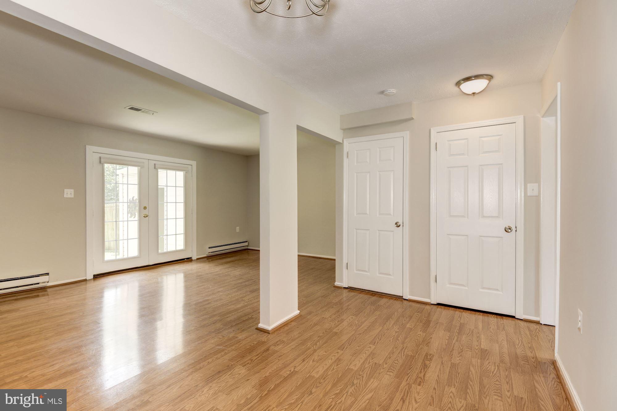 ROCK SPRING - Residential Lease