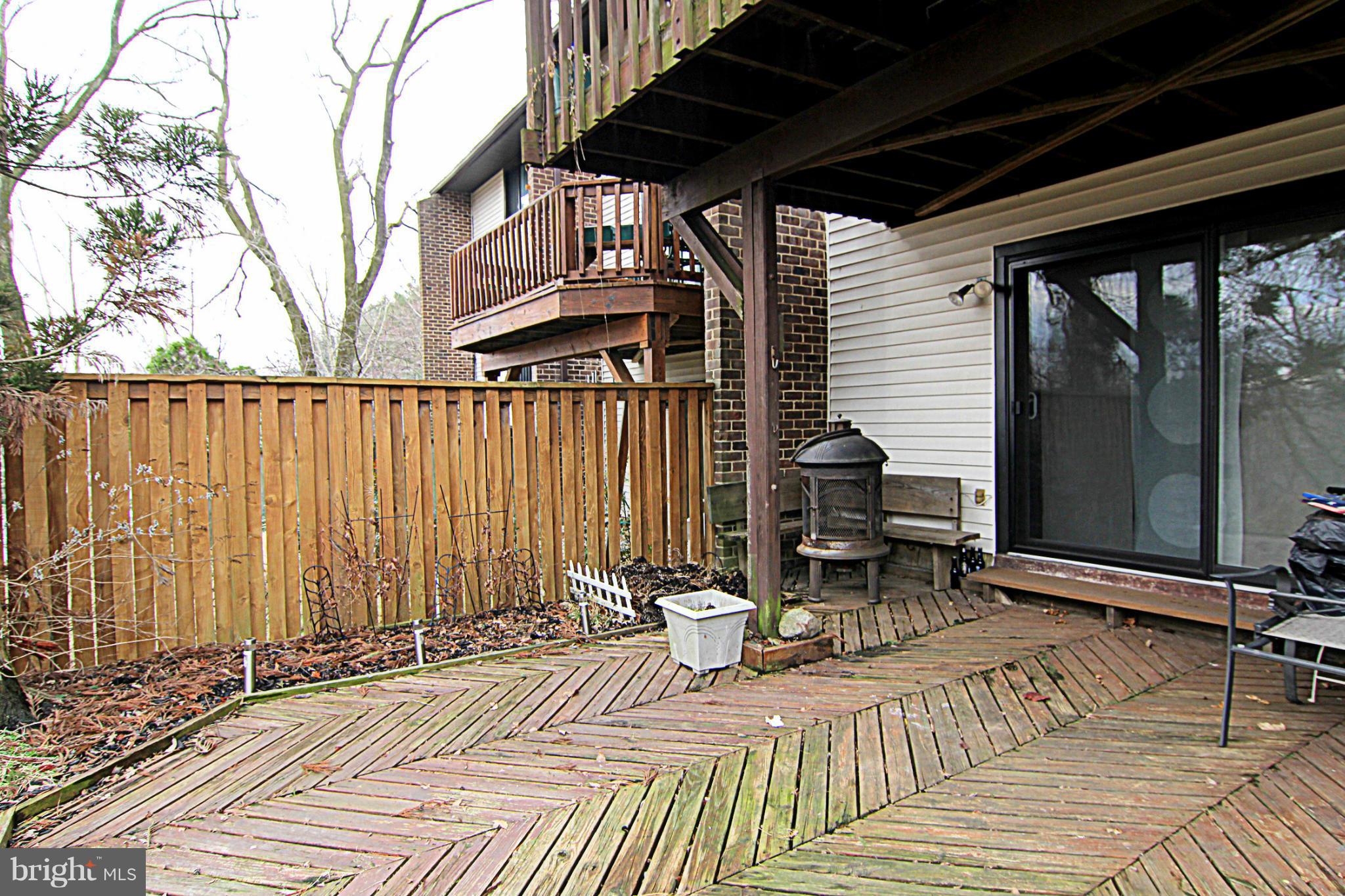 TOWN CENTER - Residential