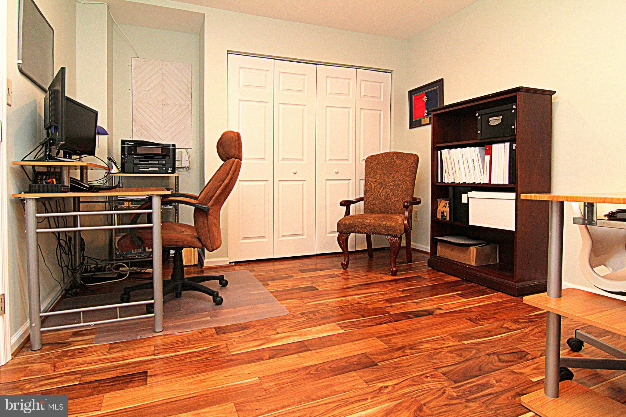 TOWN CENTER - Residential