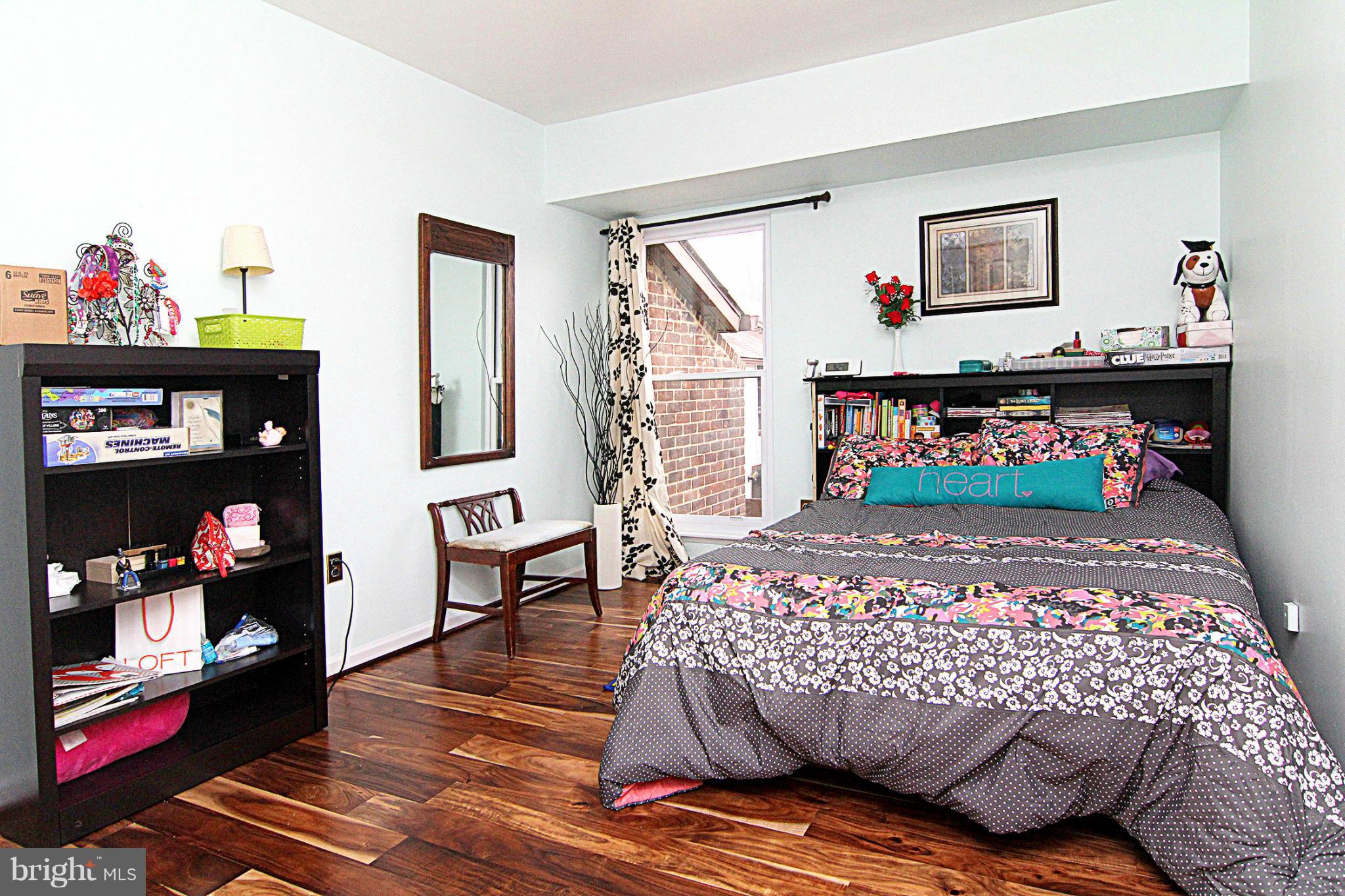 TOWN CENTER - Residential