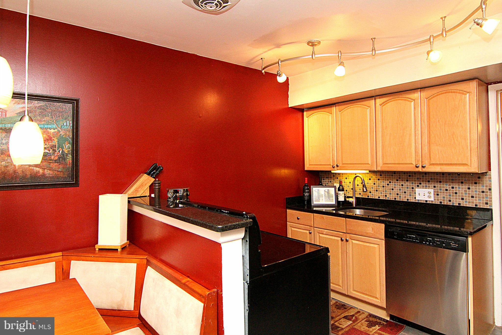 TOWN CENTER - Residential