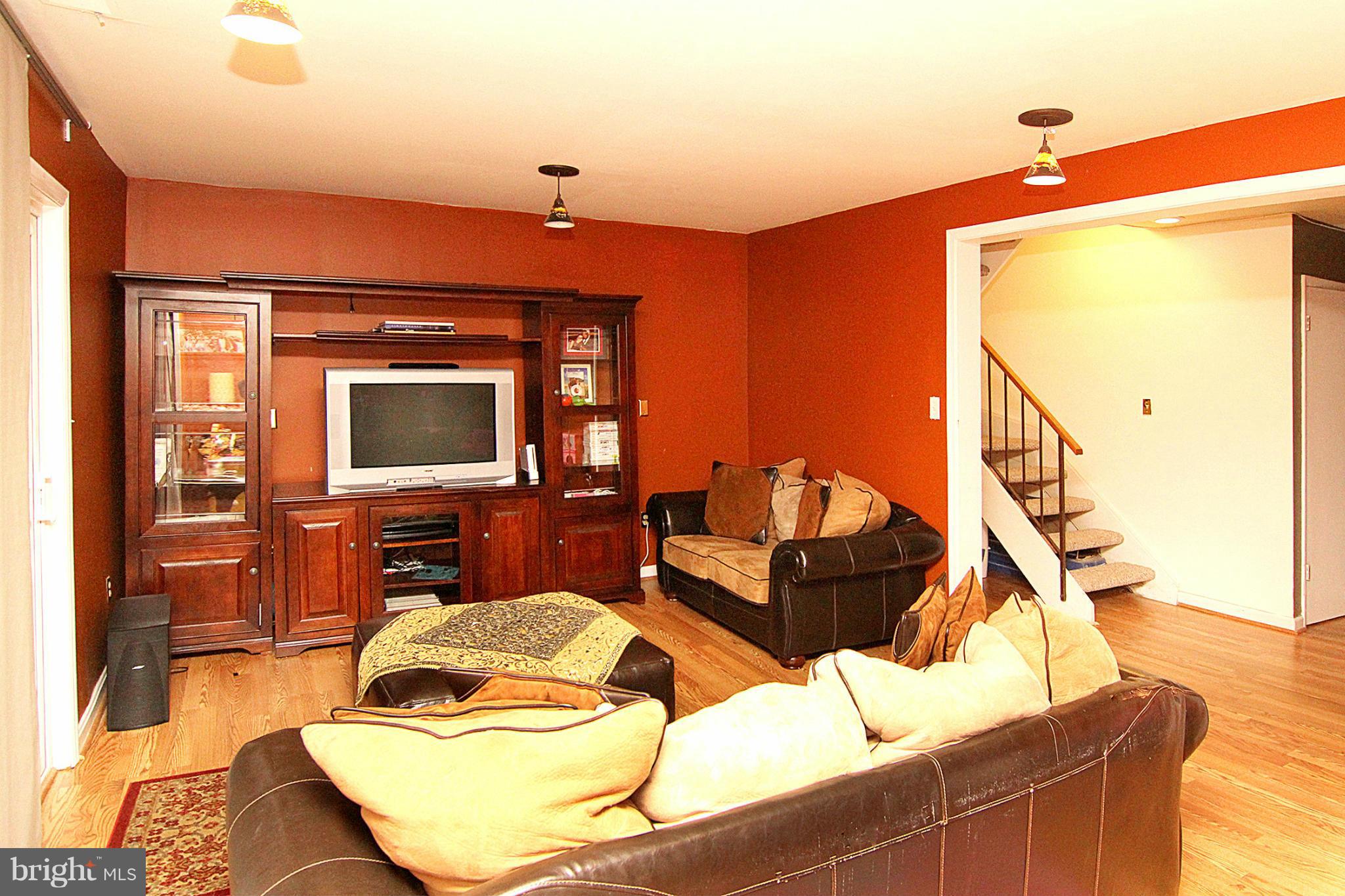 TOWN CENTER - Residential