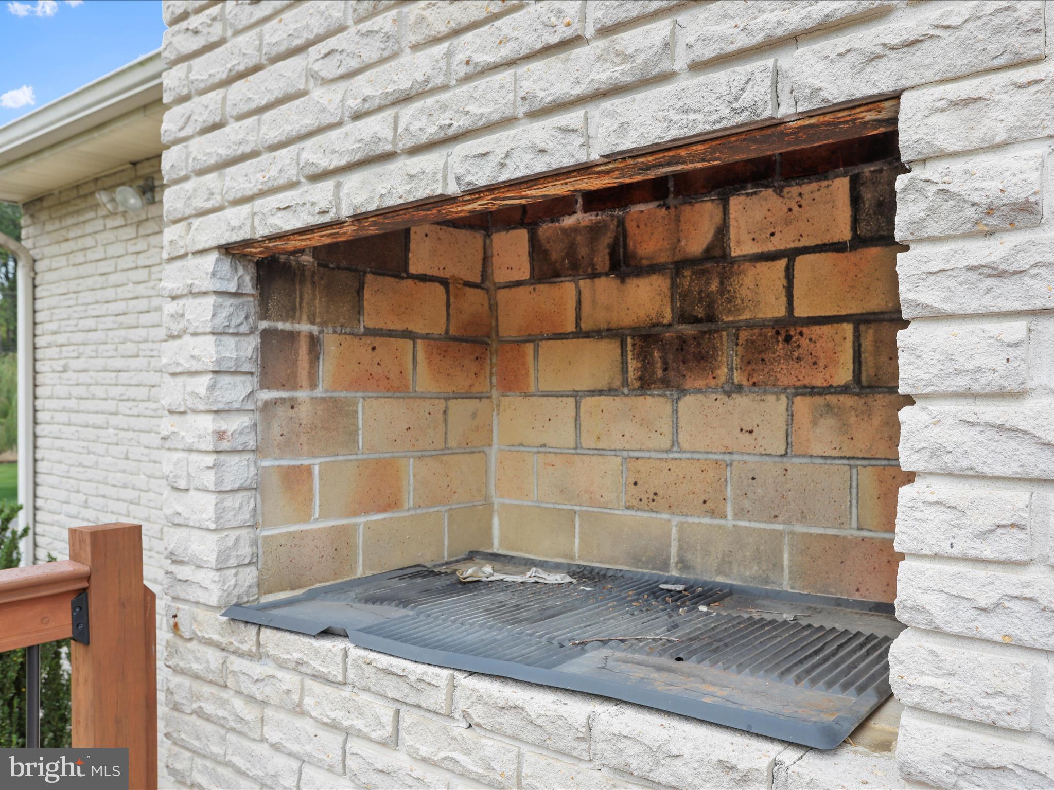 VAN LEAR MANOR - Residential