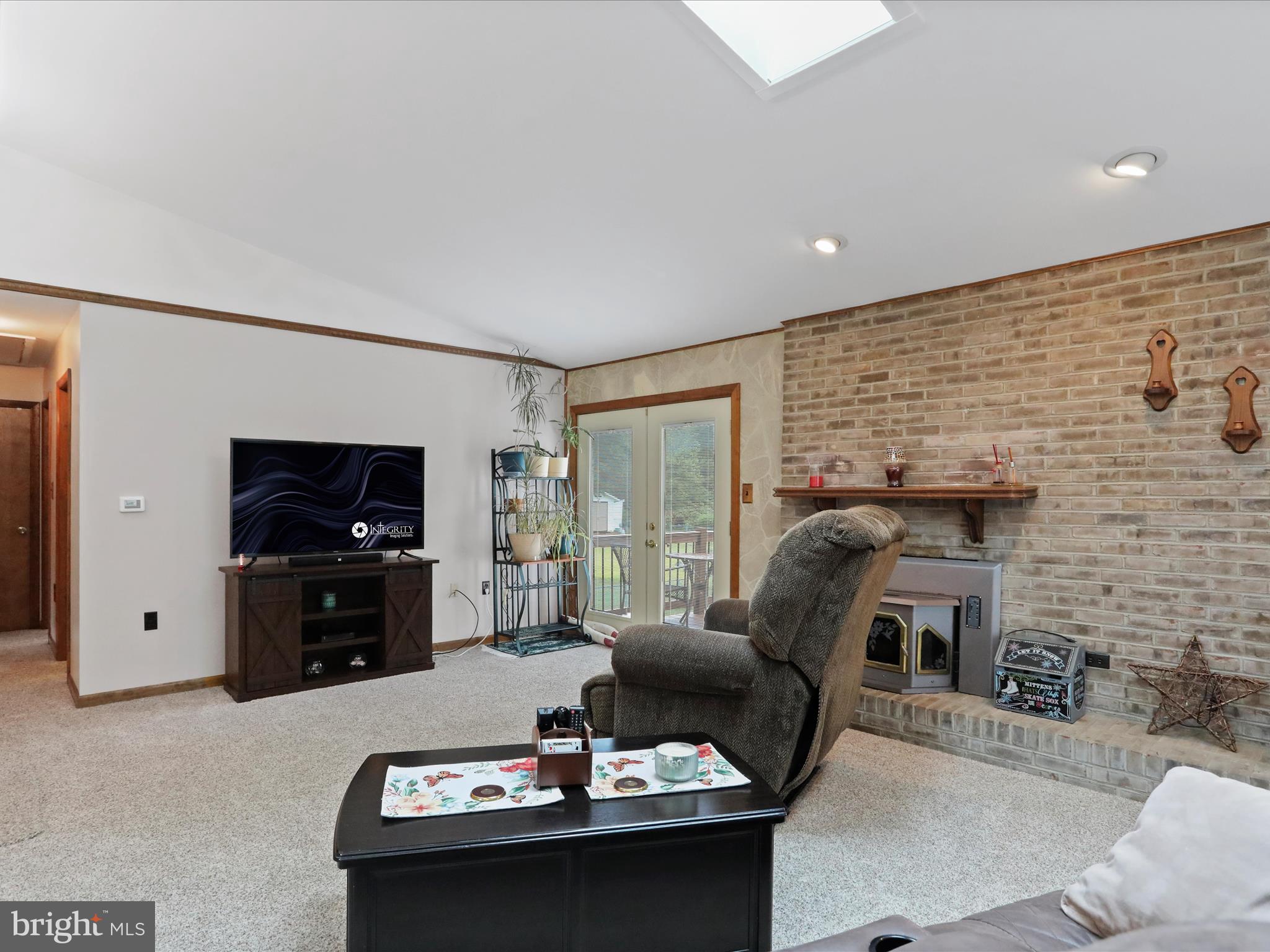 VAN LEAR MANOR - Residential