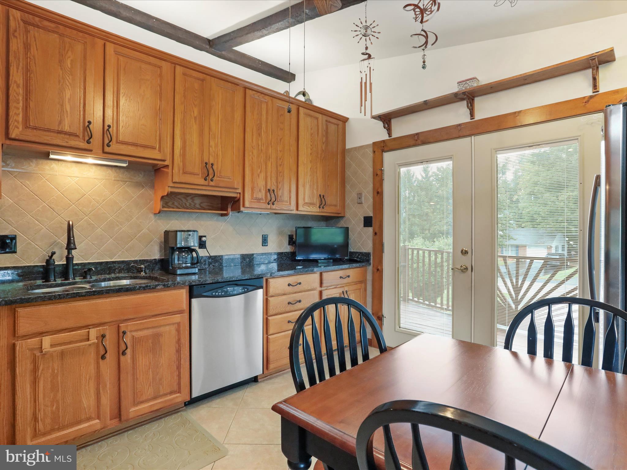 VAN LEAR MANOR - Residential