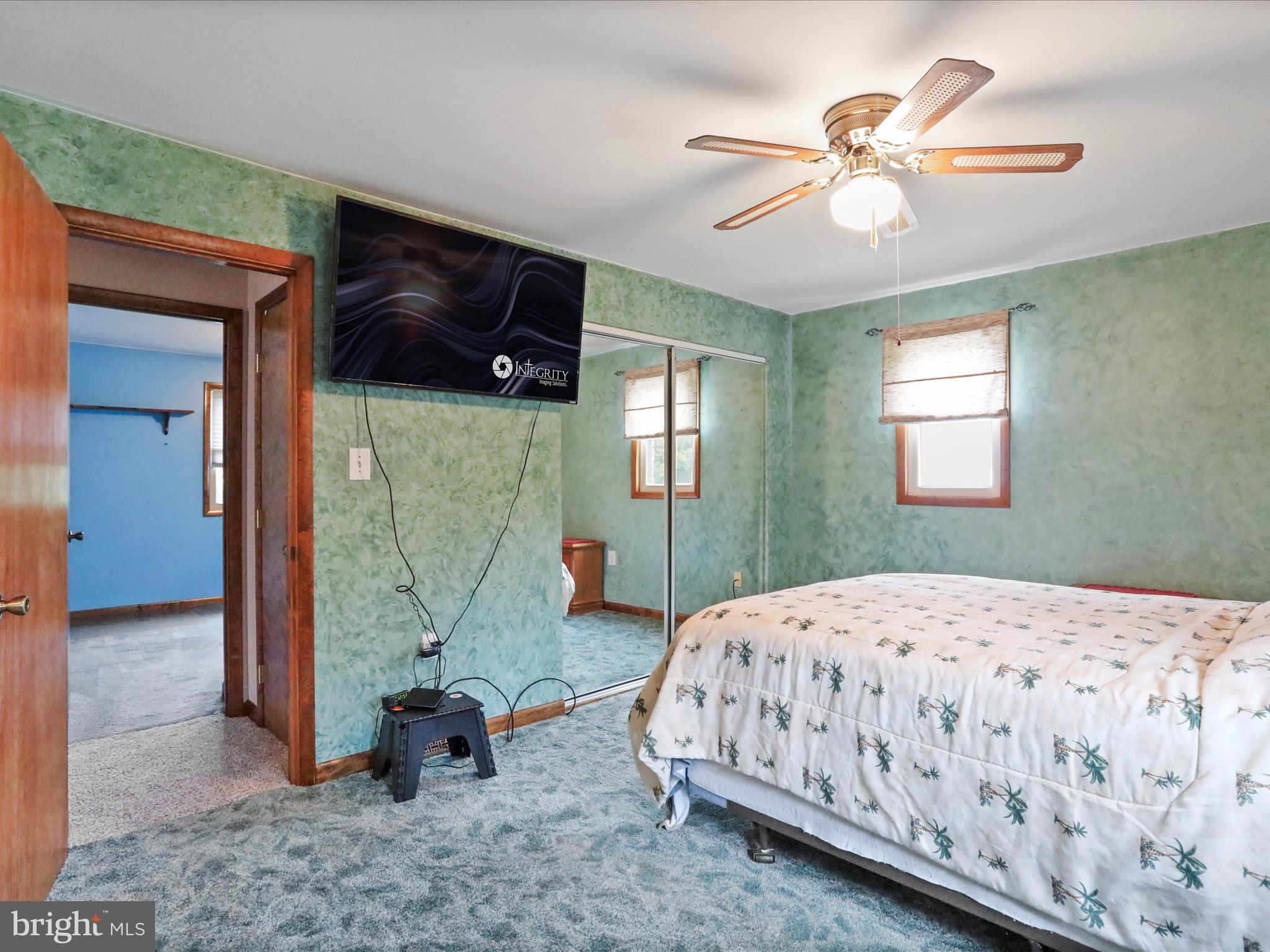 VAN LEAR MANOR - Residential