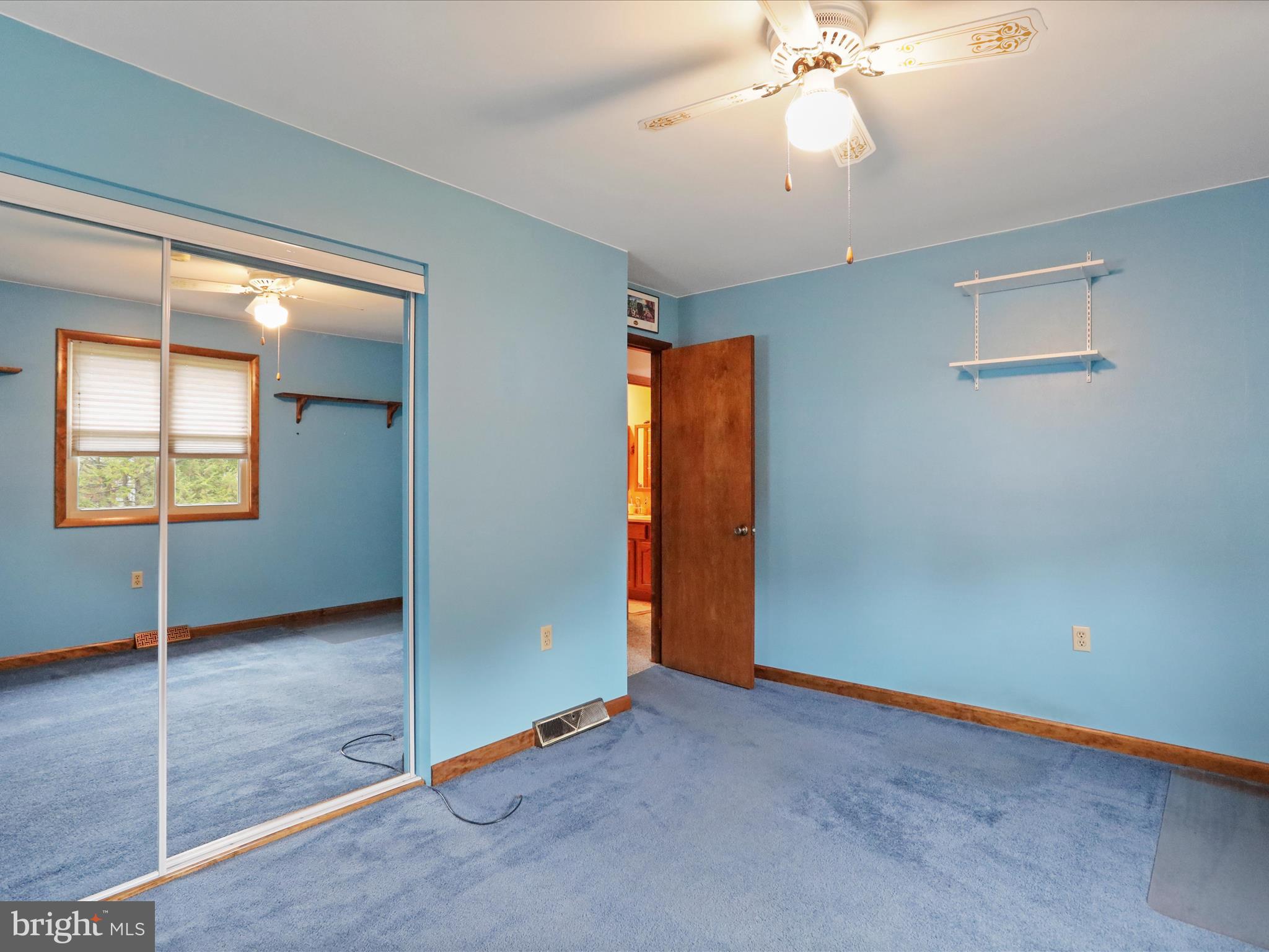 VAN LEAR MANOR - Residential