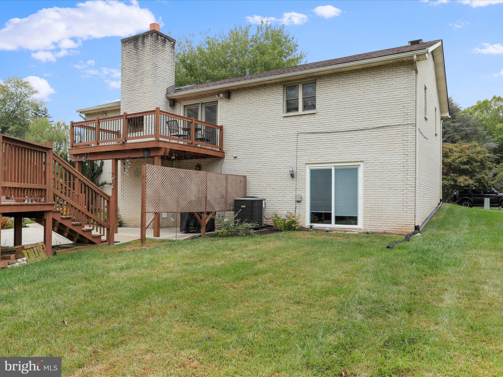 VAN LEAR MANOR - Residential