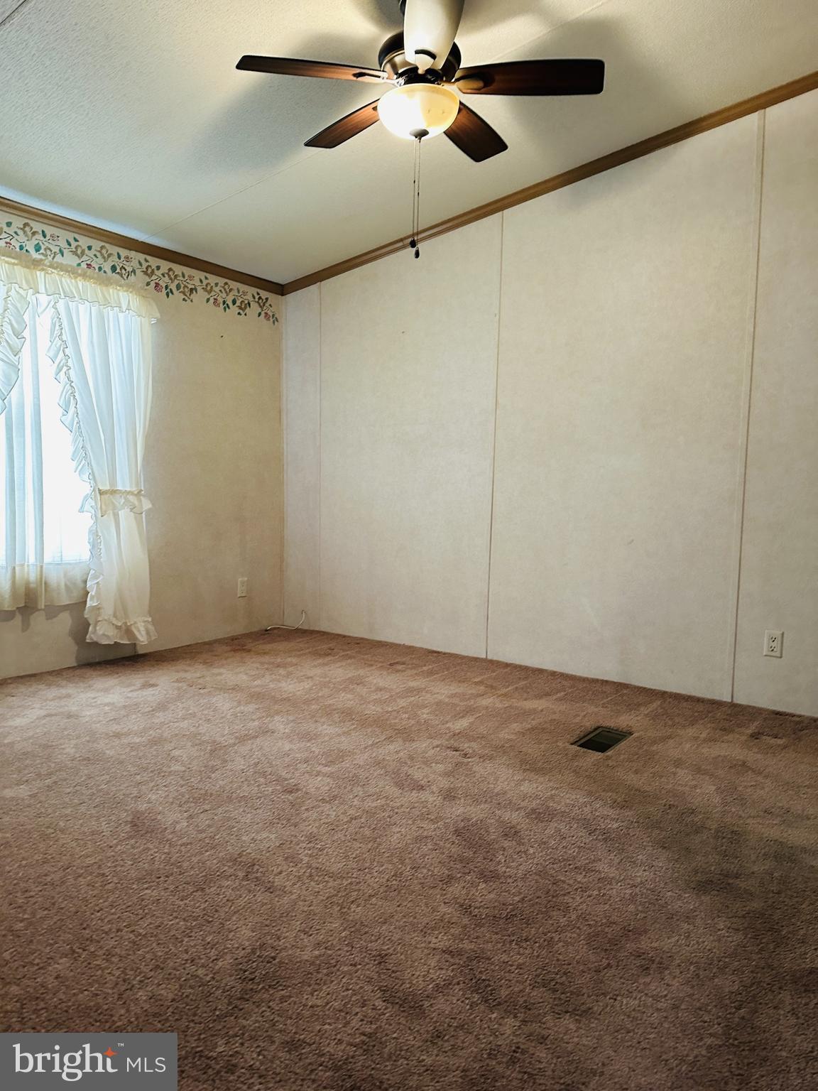 LAKESIDE PARK - Residential