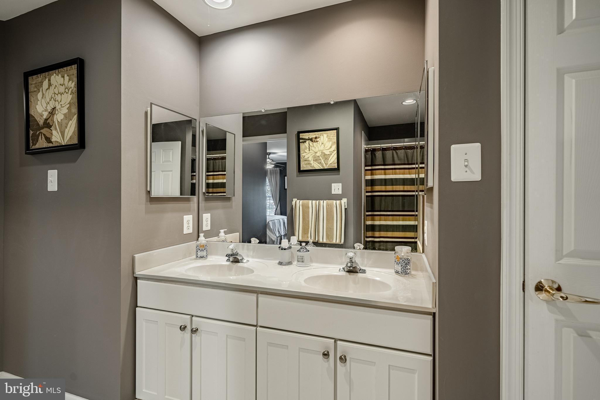 PICKERING CROSSING - Residential