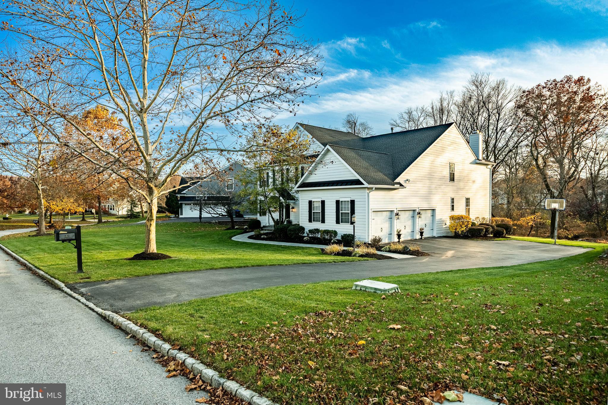 PICKERING CROSSING - Residential