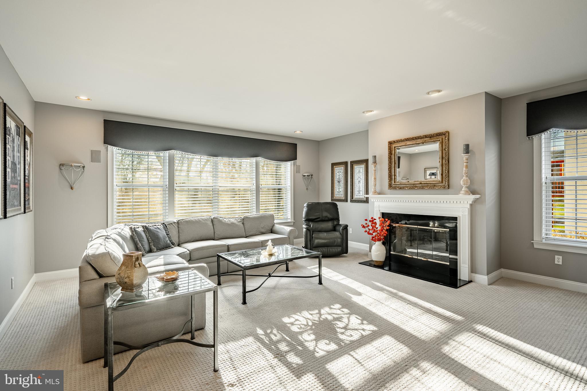 PICKERING CROSSING - Residential