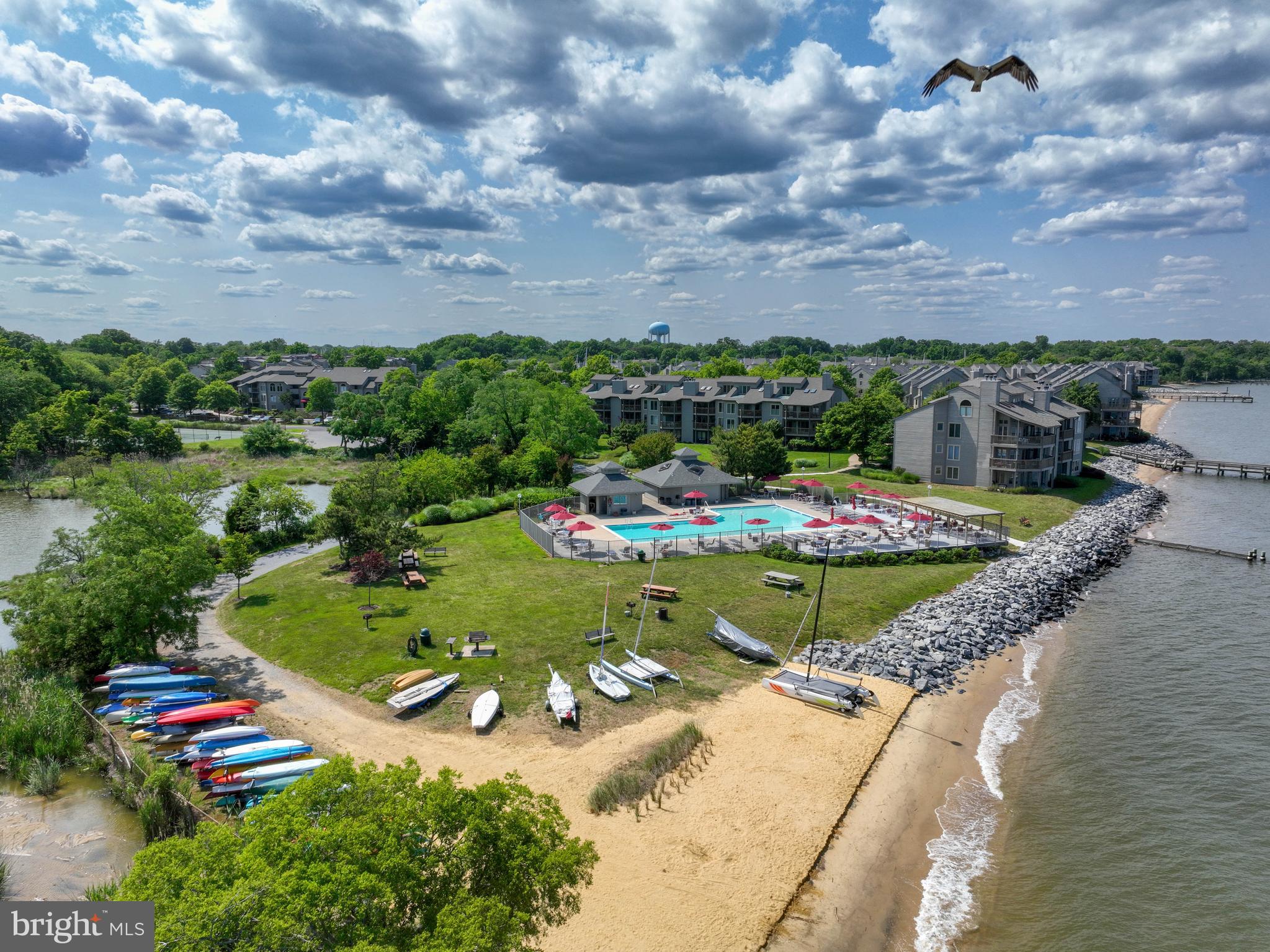 CHESAPEAKE HARBOUR - Residential