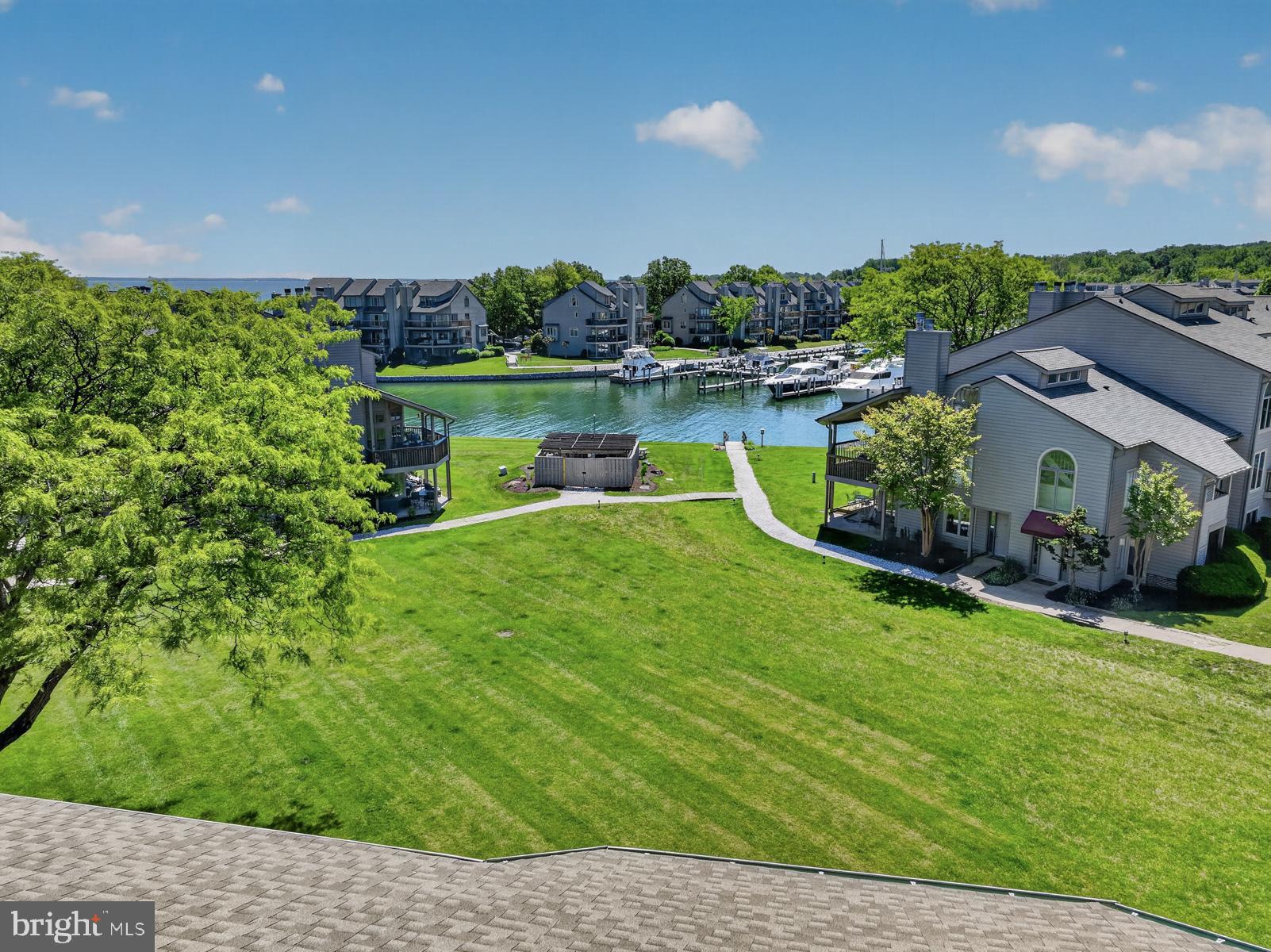 CHESAPEAKE HARBOUR - Residential