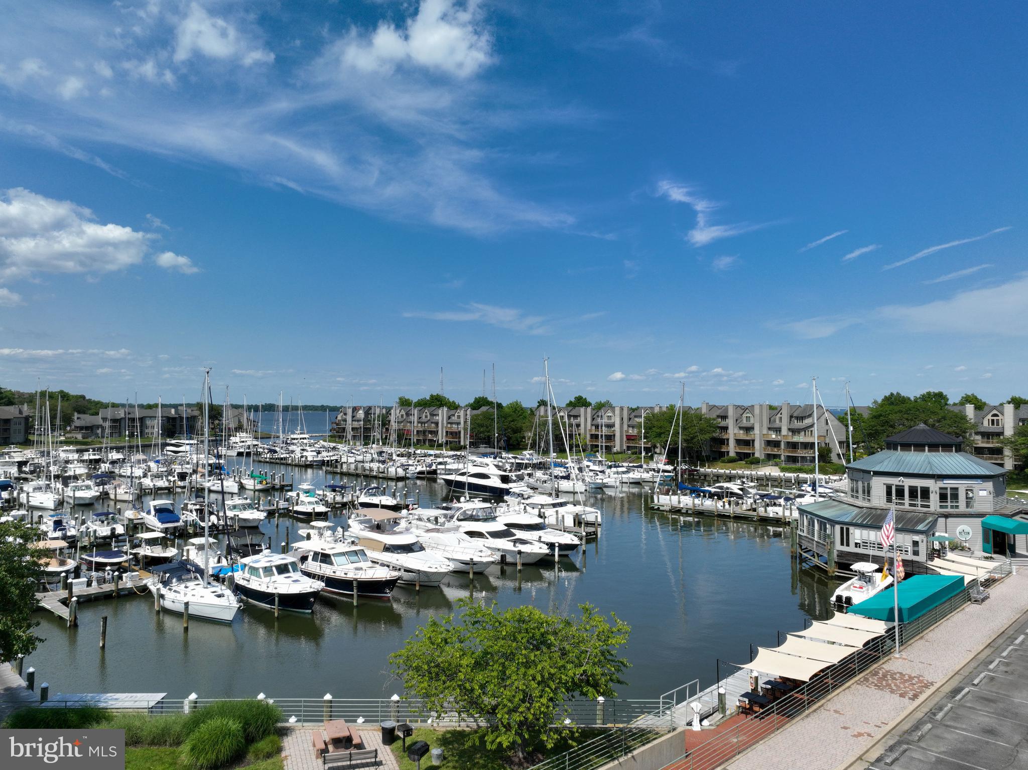 CHESAPEAKE HARBOUR - Residential