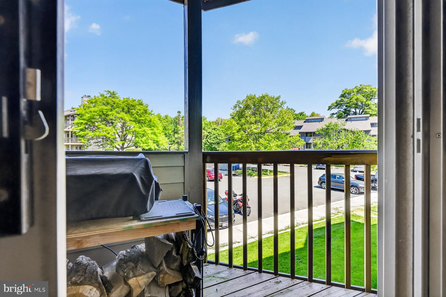CHESAPEAKE HARBOUR - Residential