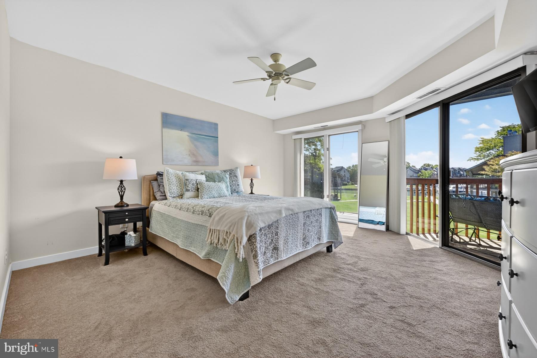 CHESAPEAKE HARBOUR - Residential