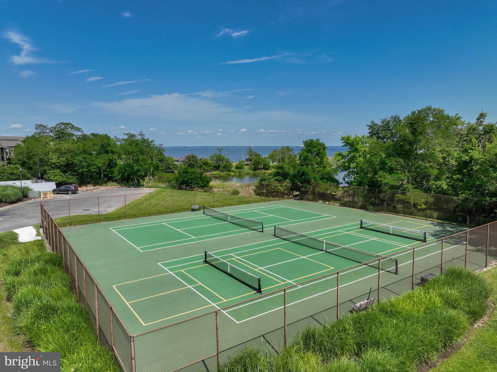 CHESAPEAKE HARBOUR - Residential