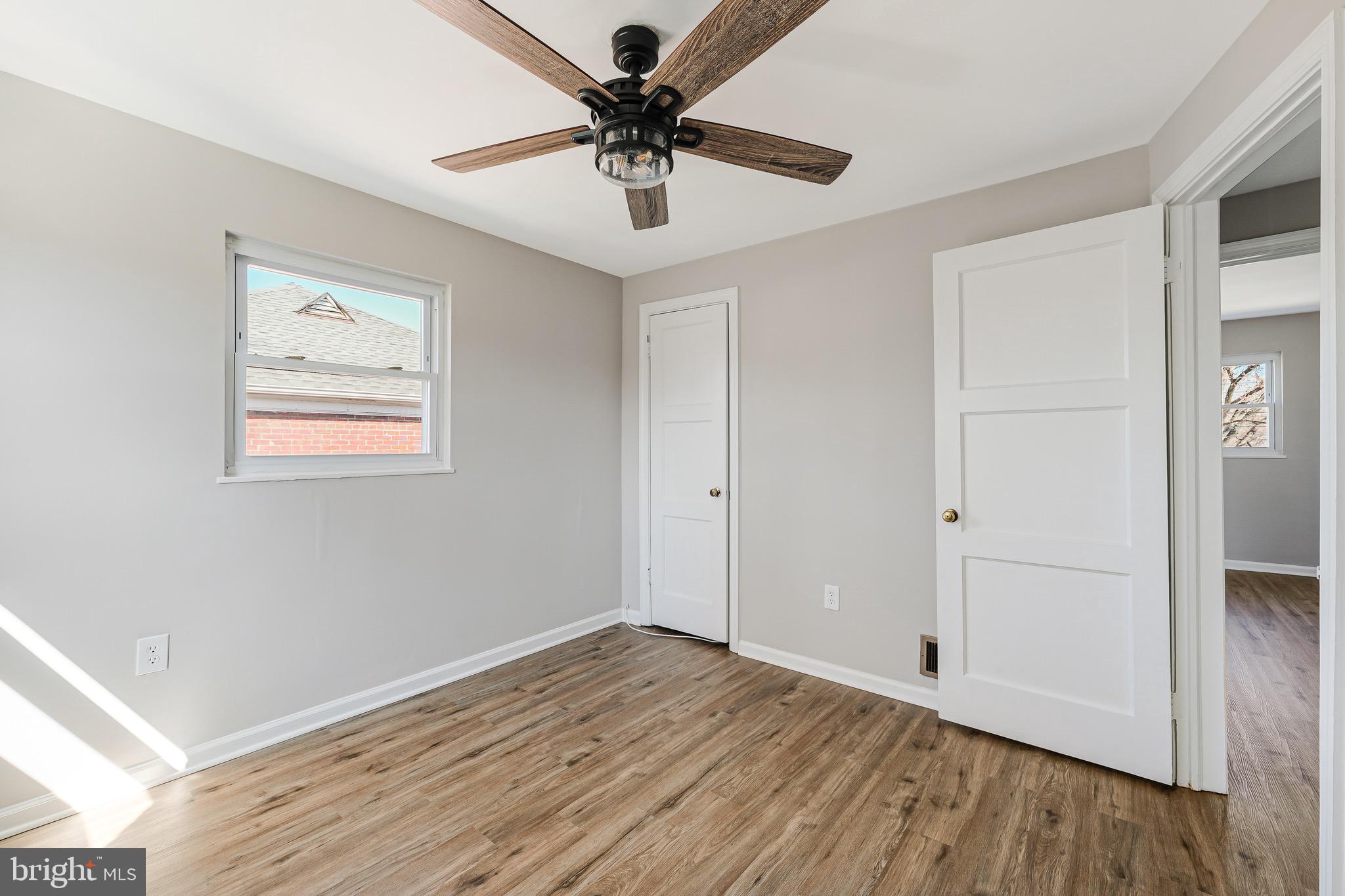 DEL RAY - Residential