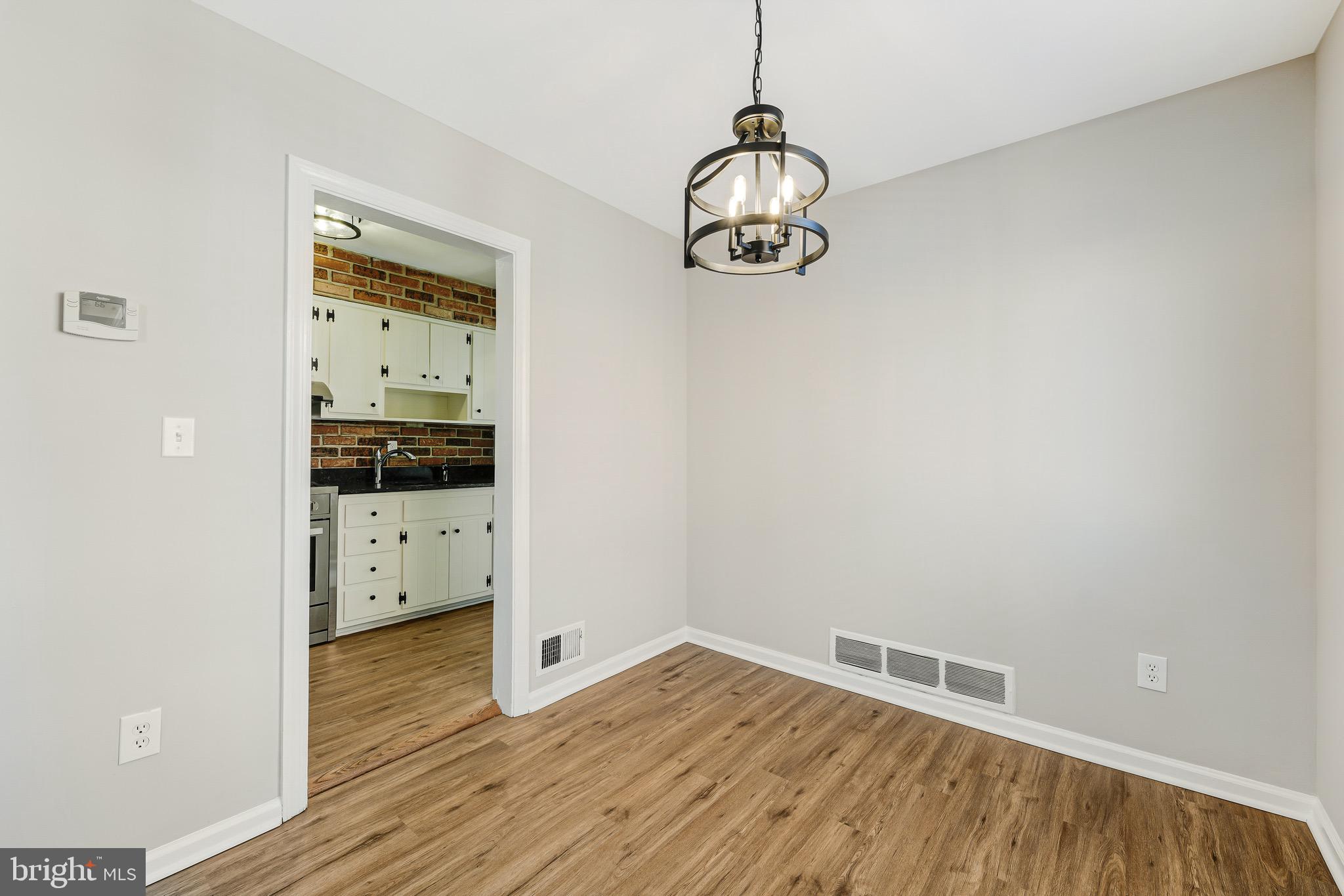 DEL RAY - Residential