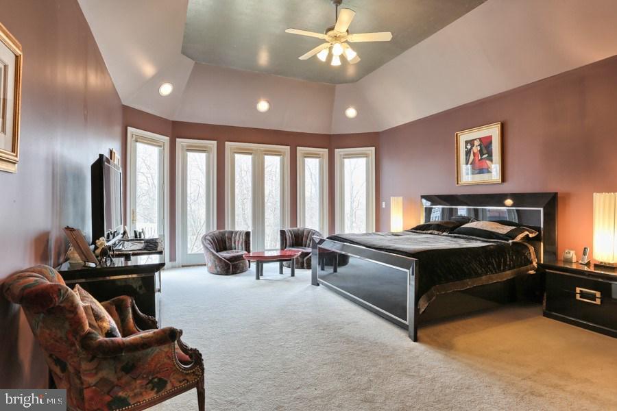 PARK HILLS - Residential