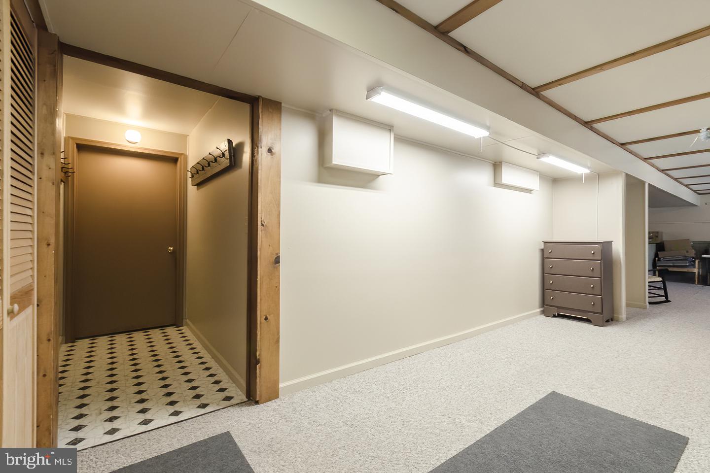 TUSCARORA SPRINGS - Residential