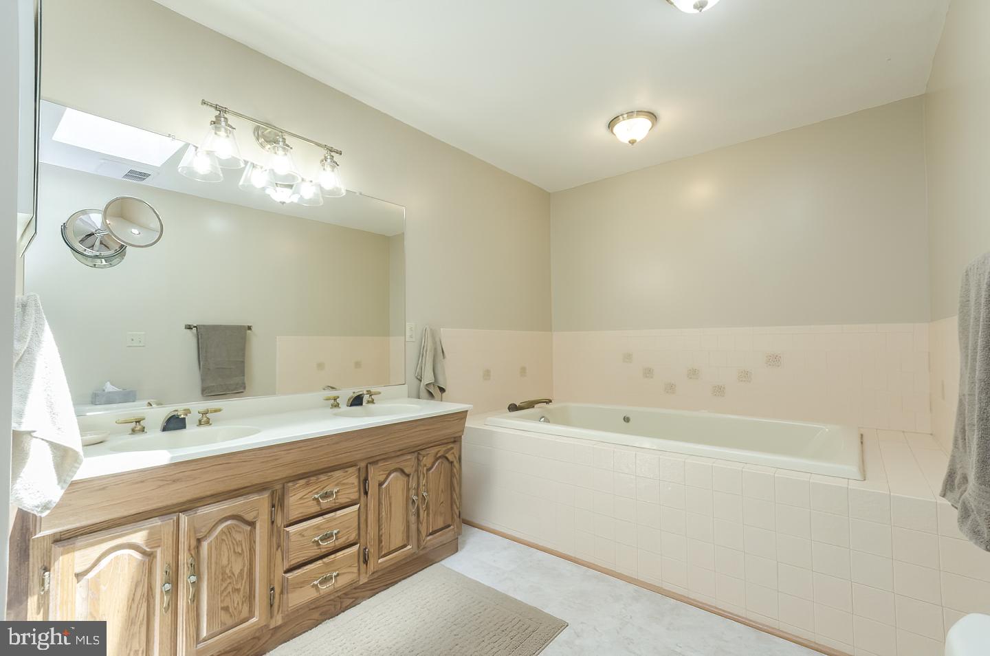 TUSCARORA SPRINGS - Residential