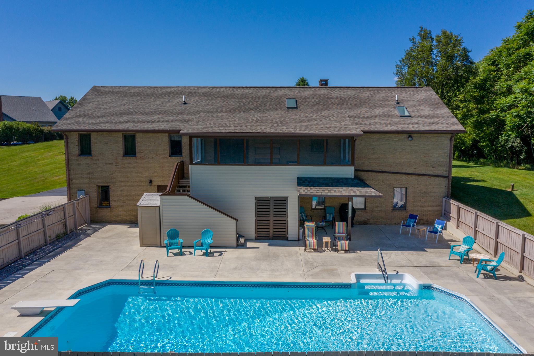 TUSCARORA SPRINGS - Residential