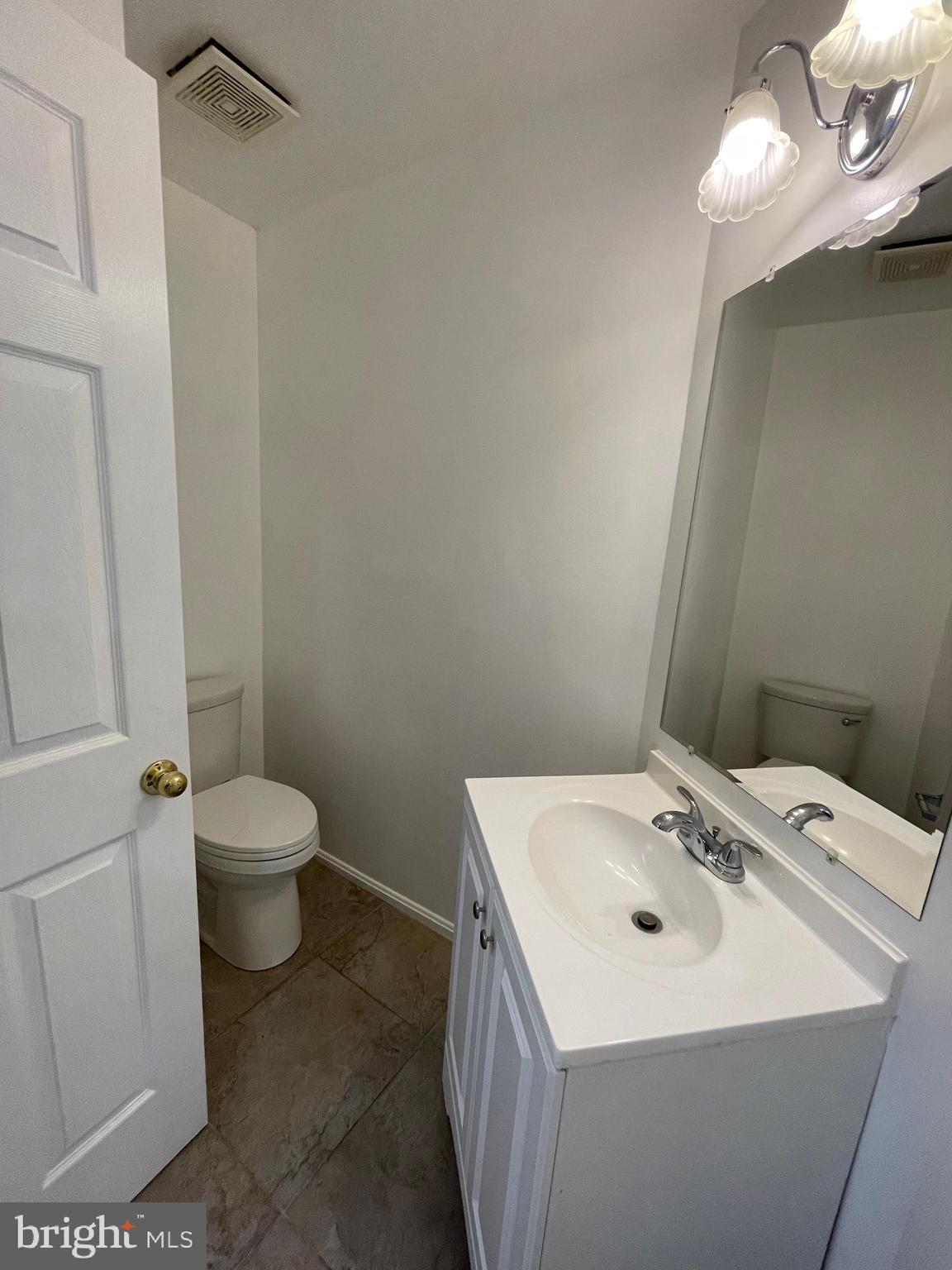 KINGSVIEW VILLAGE - Residential