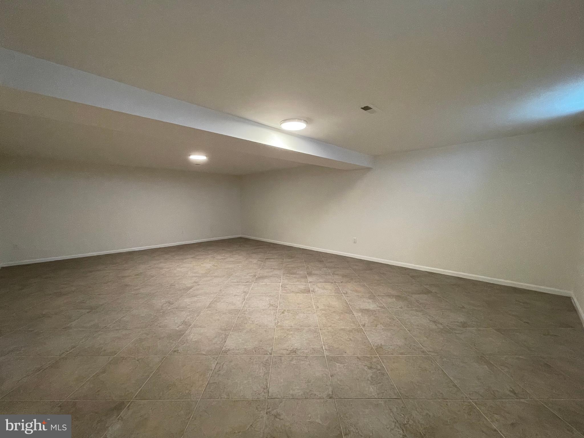 KINGSVIEW VILLAGE - Residential