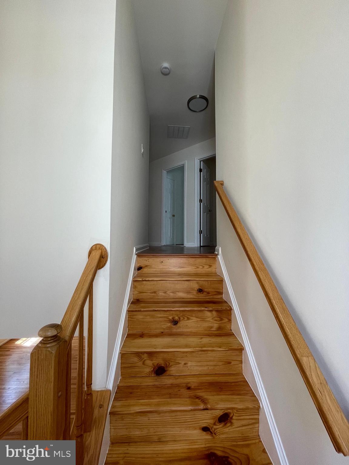 KINGSVIEW VILLAGE - Residential