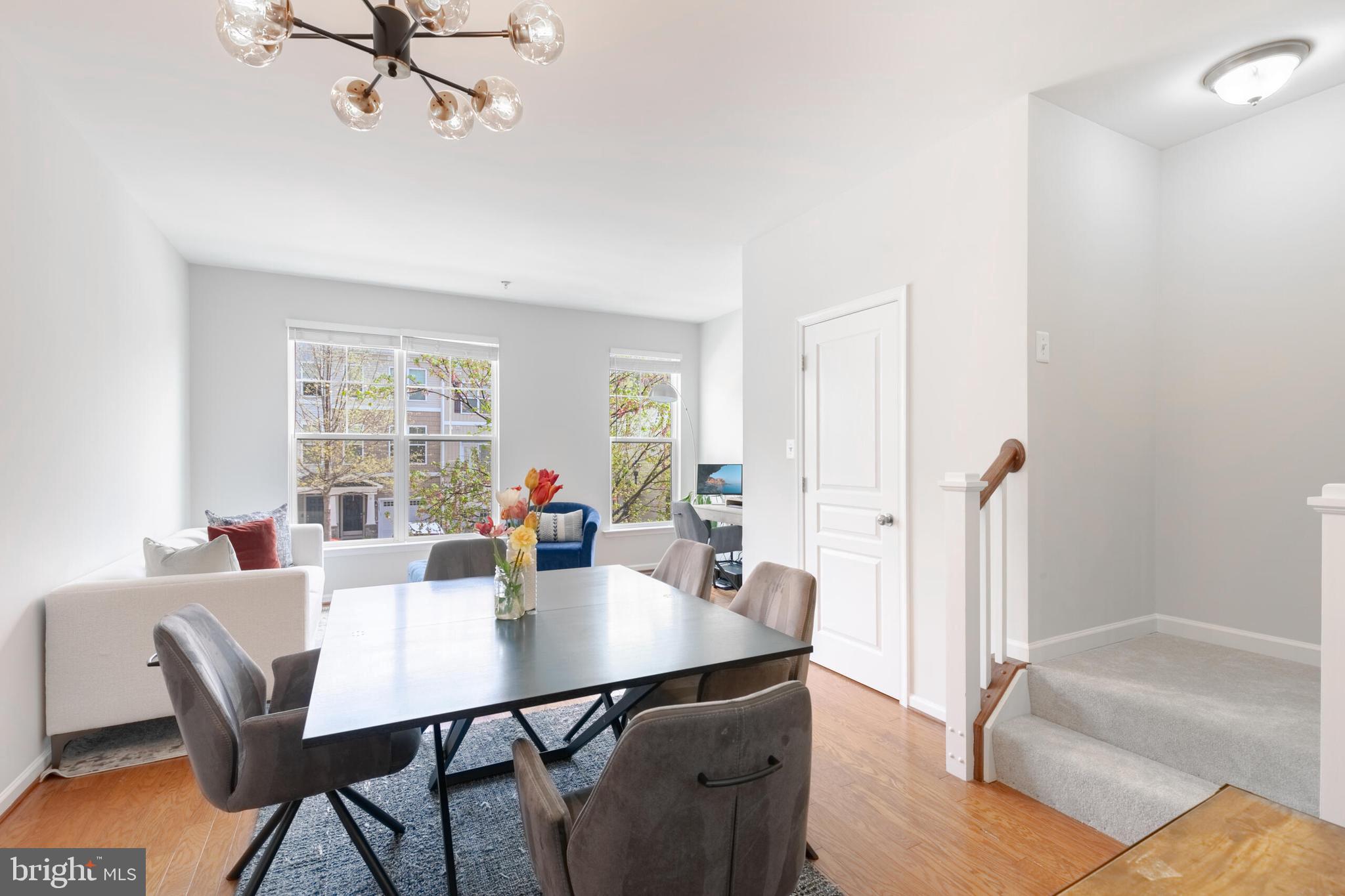 POTOMAC CREST - Residential