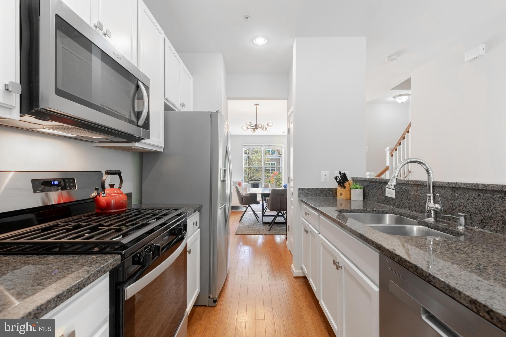 POTOMAC CREST - Residential