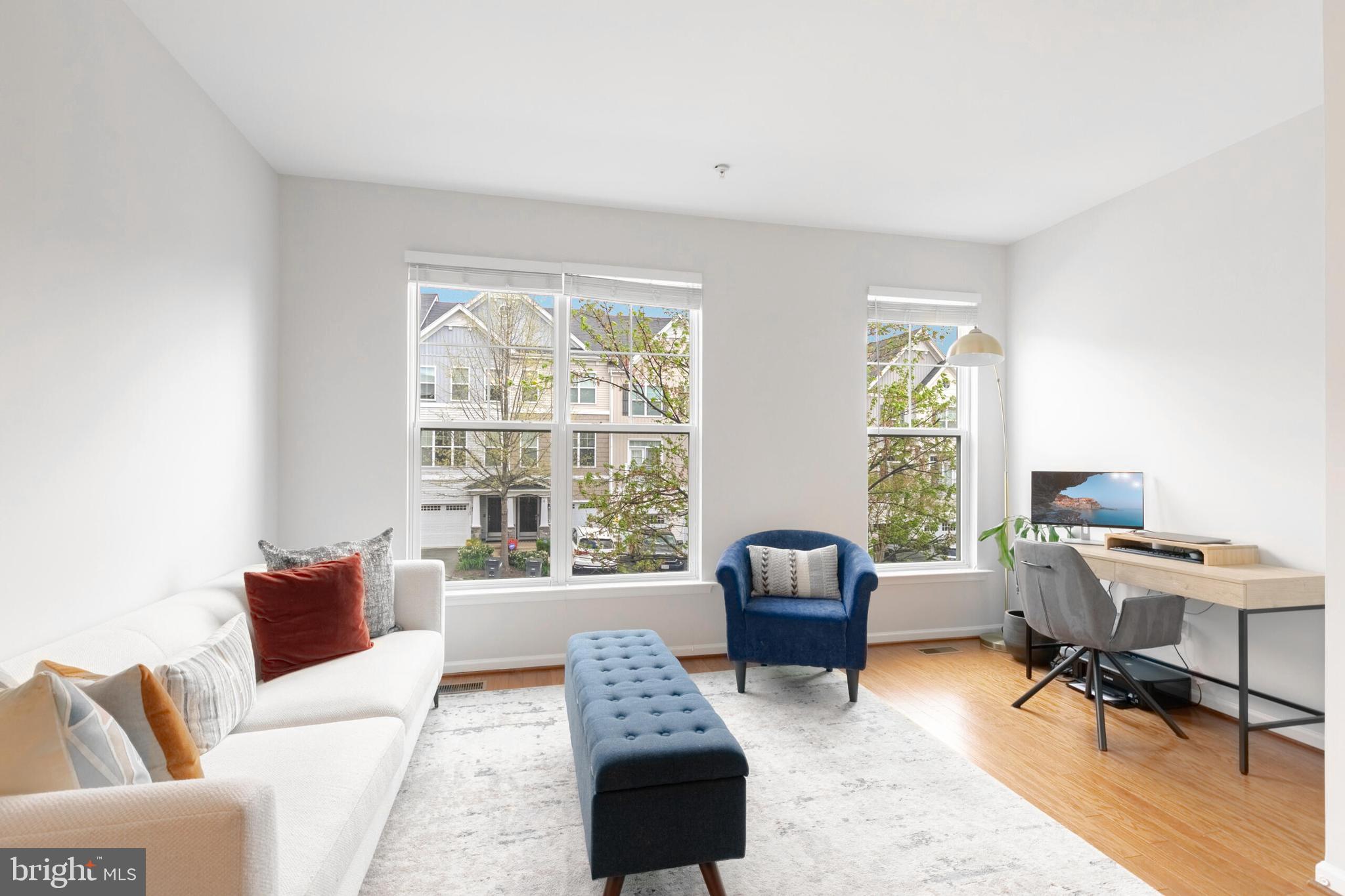 POTOMAC CREST - Residential