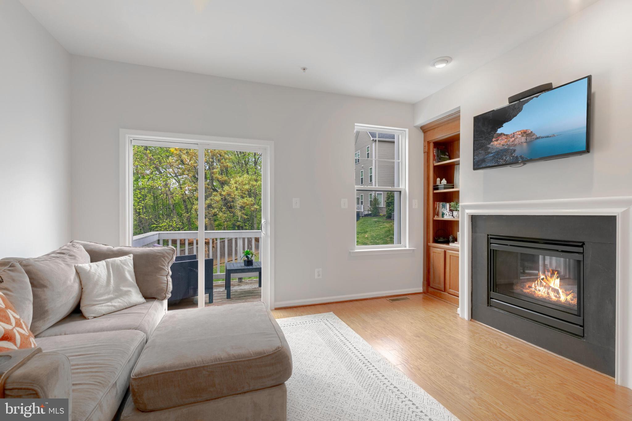 POTOMAC CREST - Residential